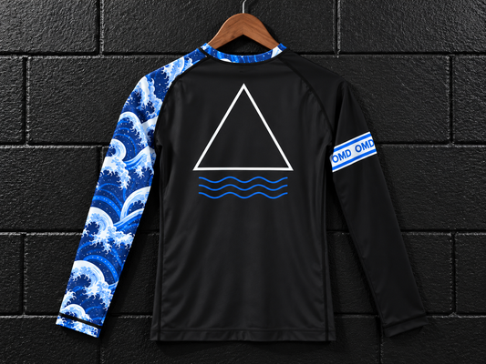 Women’s BLK and WHT Kit
