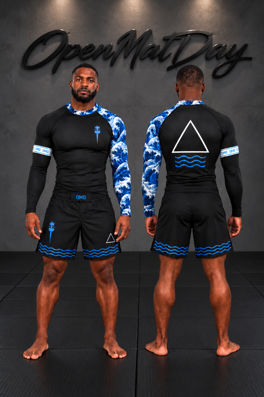 Women’s BLK and WHT Kit